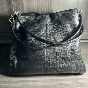 Coach large Phoebe black pebbled leather shoulder bag EUC